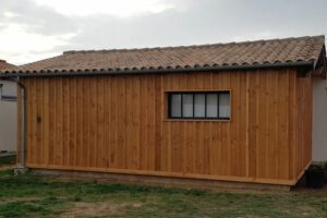 Entreprise menuiserie Oléron, abri habitable en bardage bois
